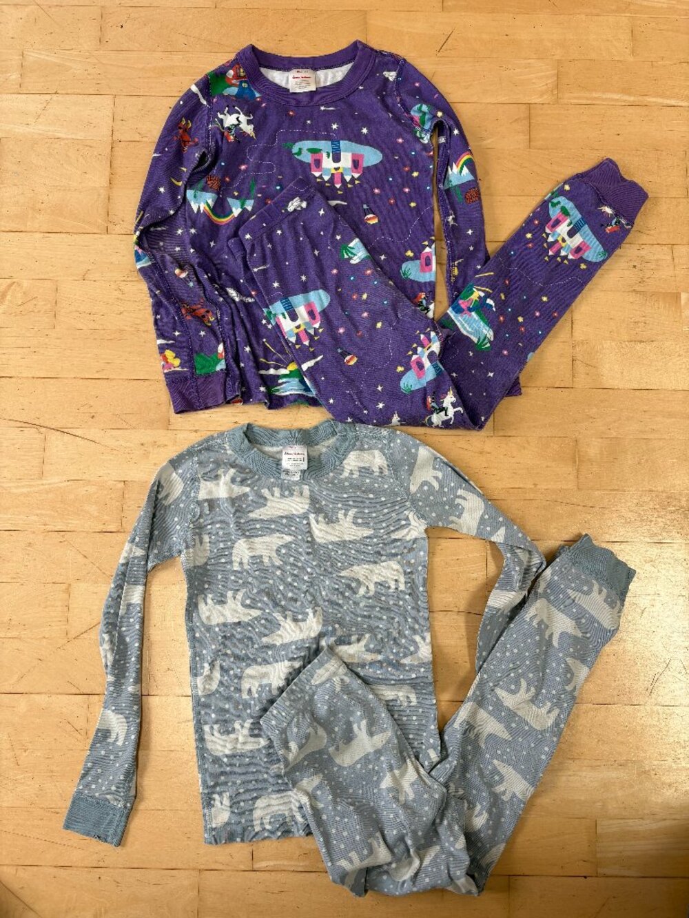 Hanna Anderson Pajamas 130 size 8 Lot Of 2 Polar Bear + Castle long sleeve